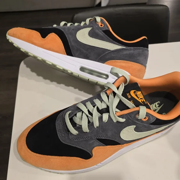 Nike Men's Air Max 1 Ugly Duck- Orange, Black, and Gray with Light Green Accents - Picture 4 of 6